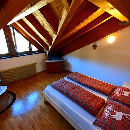 Hotel Mendel Stube Cavareno Exterior foto